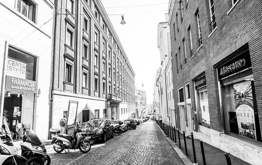 La Strada - Roman Street Photos