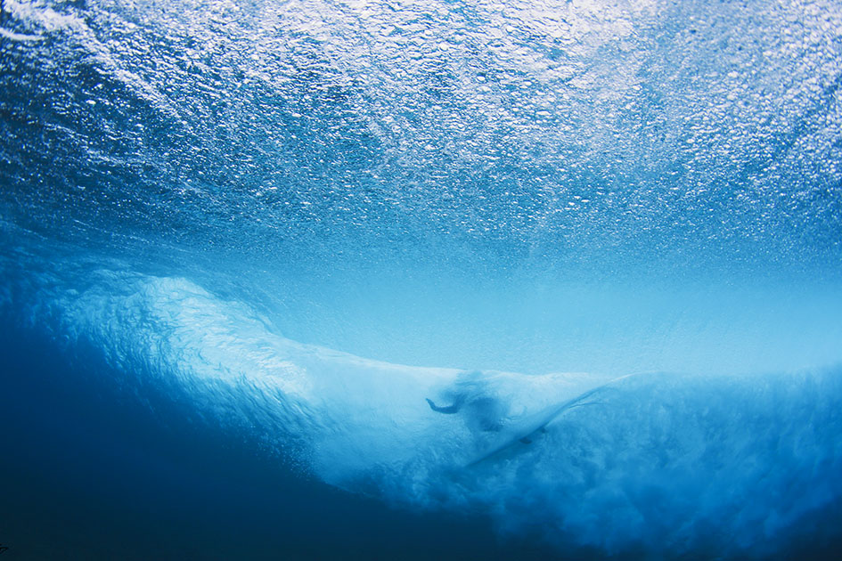 Cloudbreak Fiji Underwater Surfing Photos