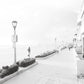 Day Walking - Manhattan Beach Strand Photos