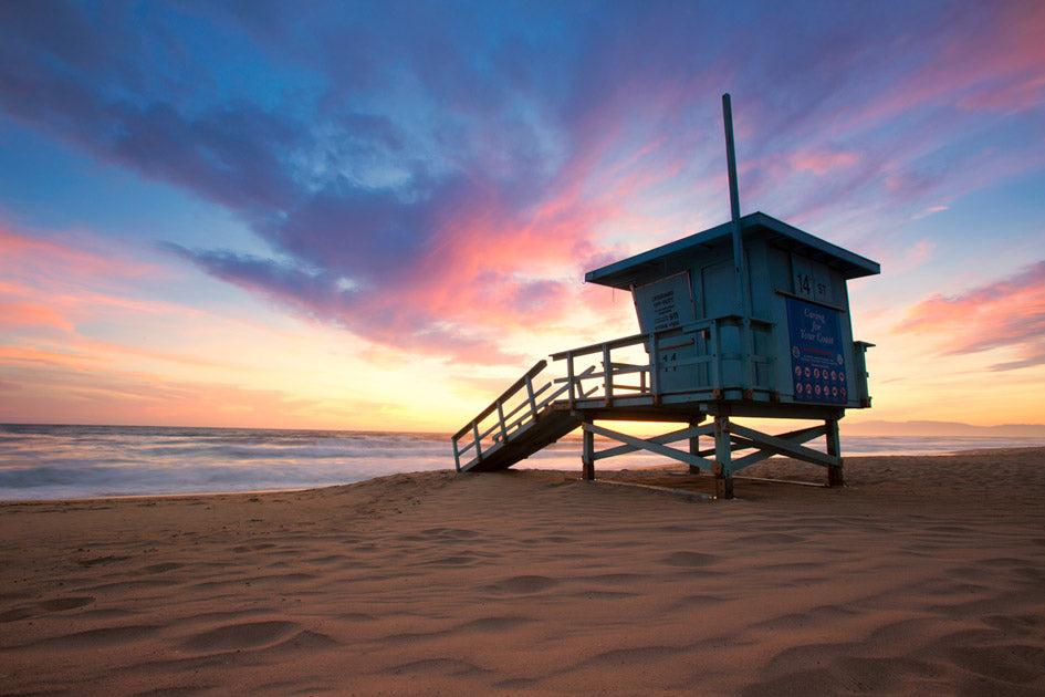 Manhattan Beach Lifeguard Tower Photos