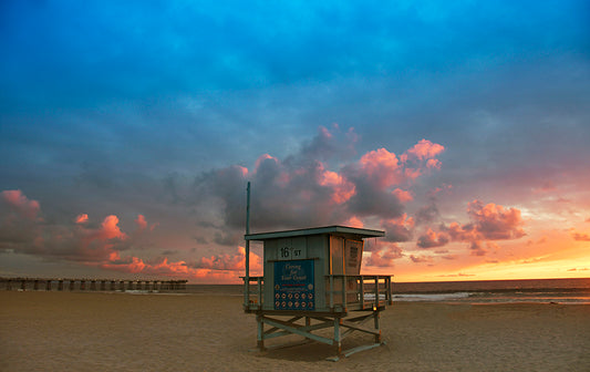 Ocean Lifeguard Tower Sunset Photos